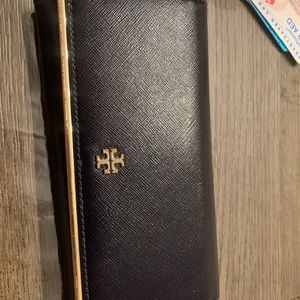 COPY - Navy blue wallet, lots of room interior for cards and zipper area for ch…